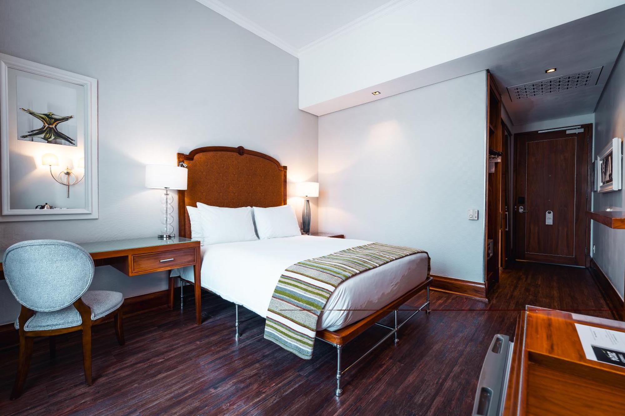 Pivot Hotel Montecasino โจฮันเนสเบิร์ก ภายนอก รูปภาพ