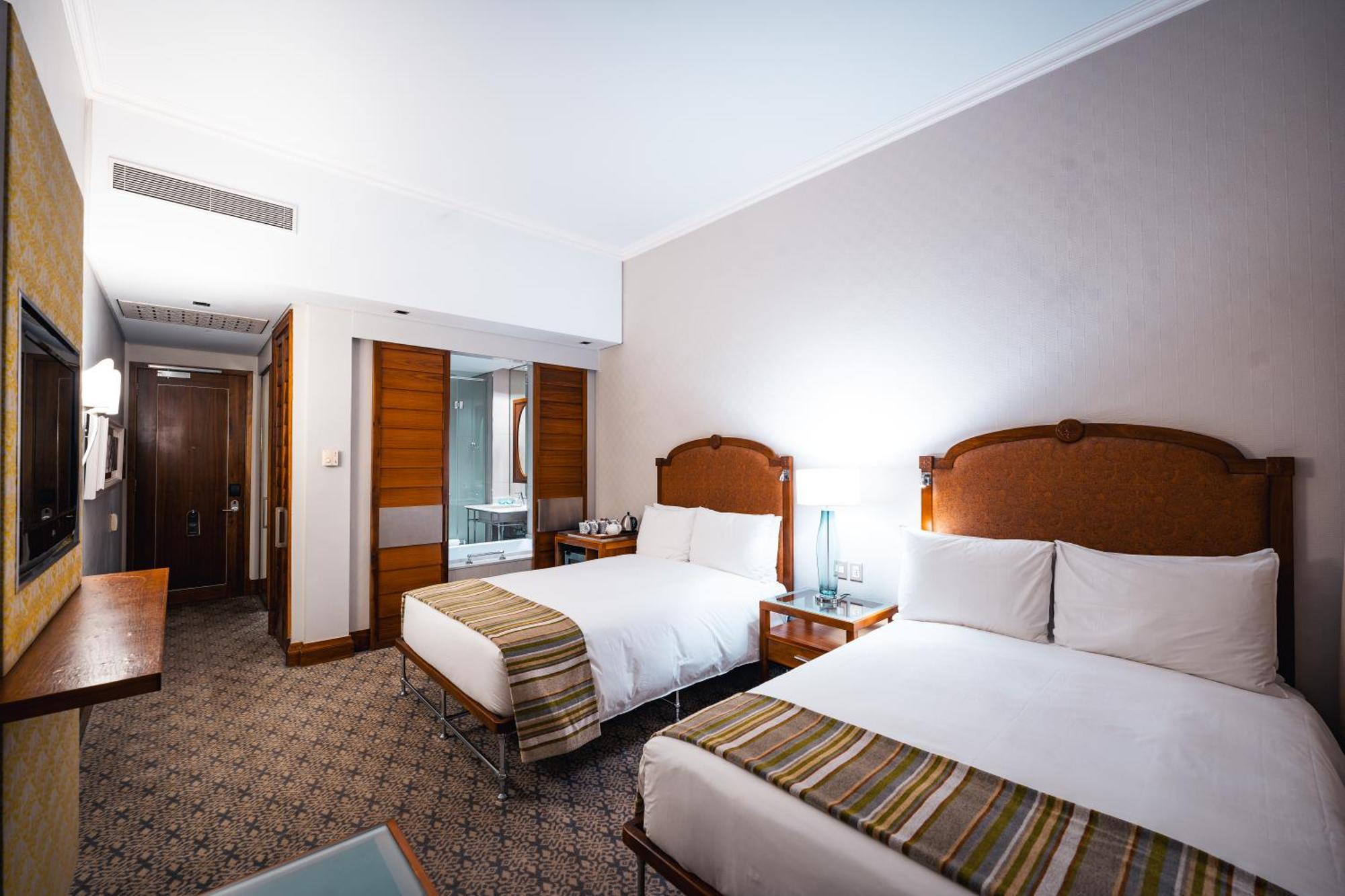 Pivot Hotel Montecasino โจฮันเนสเบิร์ก ภายนอก รูปภาพ
